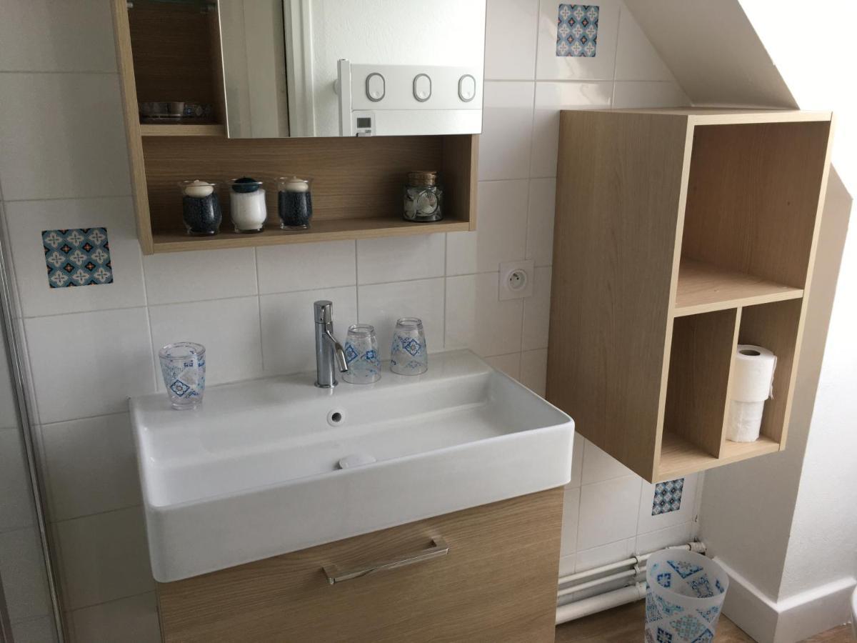 Appartement Larmor Plage, T2 cosy, 4 pers, 3mn plage, parking privé, tout à pied ! Extérieur photo