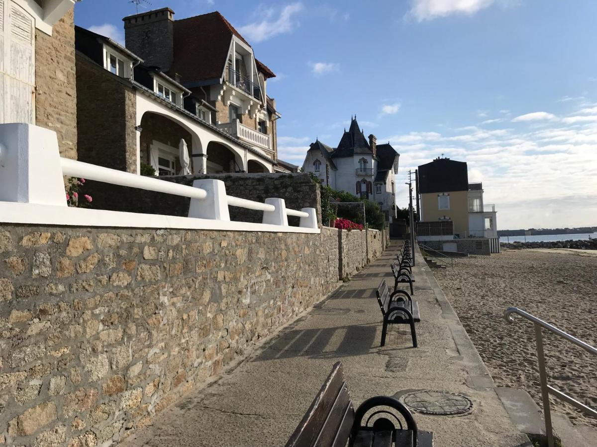 Appartement Larmor Plage, T2 cosy, 4 pers, 3mn plage, parking privé, tout à pied ! Extérieur photo