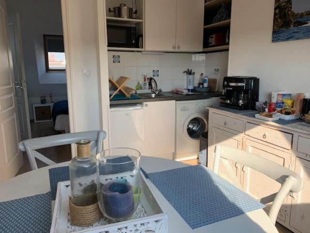 Appartement Larmor Plage, T2 cosy, 4 pers, 3mn plage, parking privé, tout à pied ! Extérieur photo
